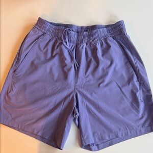Lululemon Men’s Purple Shorts - Size M